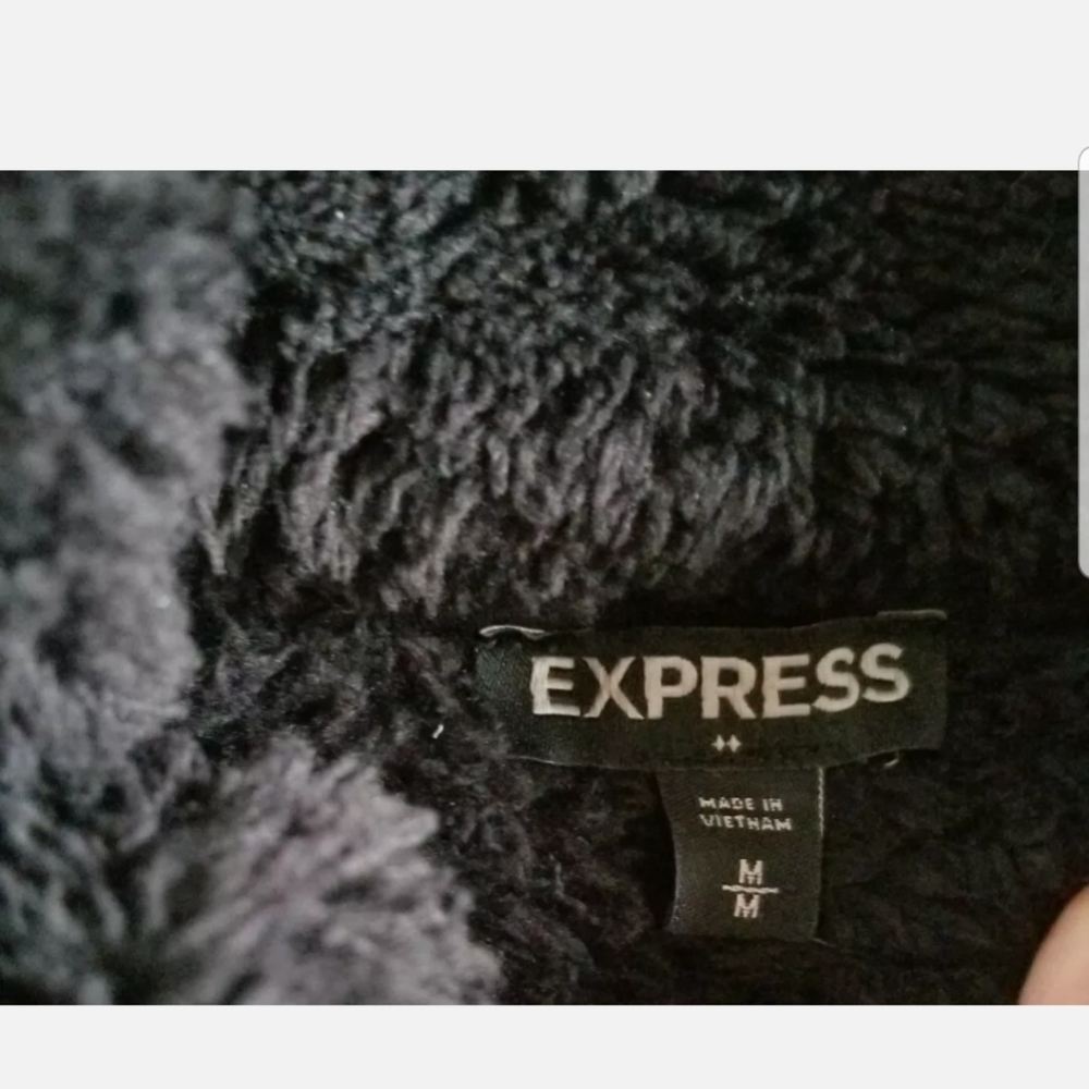 Express Black Pullover - image 3